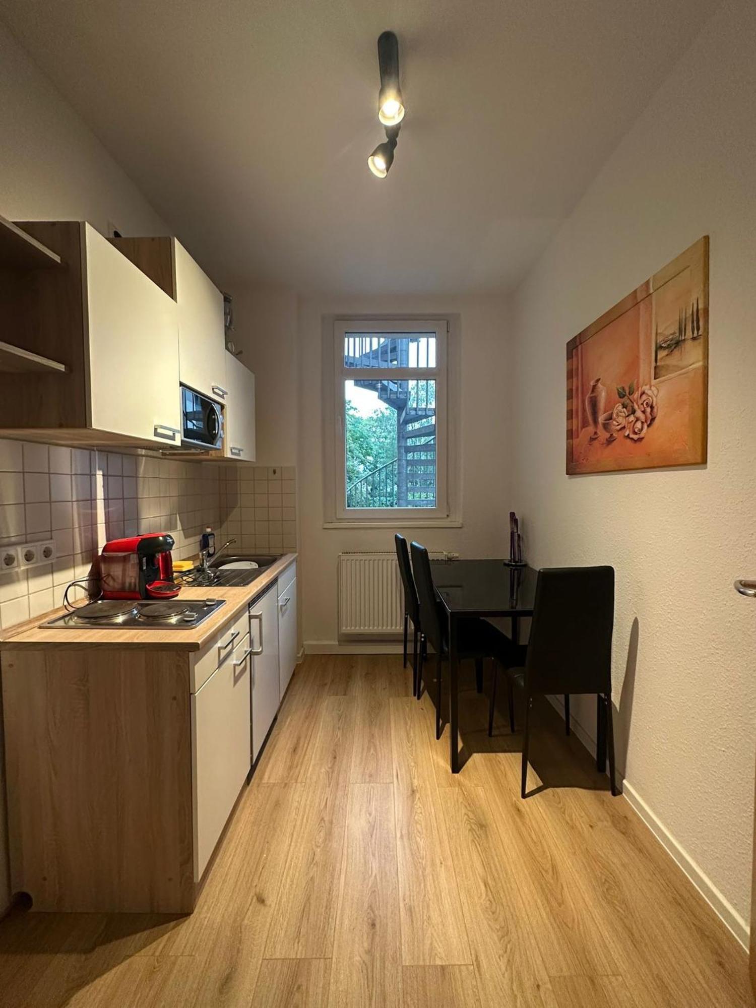 Fewo-Apartment Magdeburg Bagian luar foto